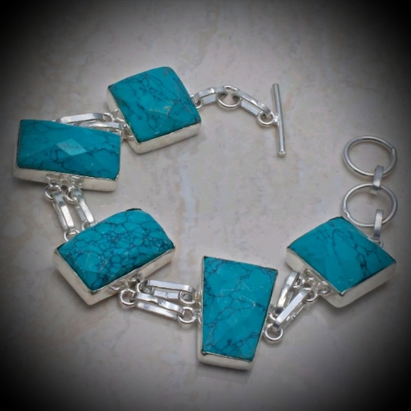 Jewelry - 💙 TURQUOISE BRACELET